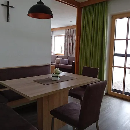 Alpenfrieden - Apartamento *
